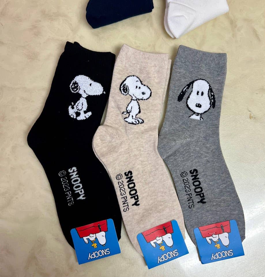 K-Wonderland – wholesale Socks – Women's – Peanuts 3D Snoopy Ankle Mid Calf Socks-Cotton ultra Soft8
