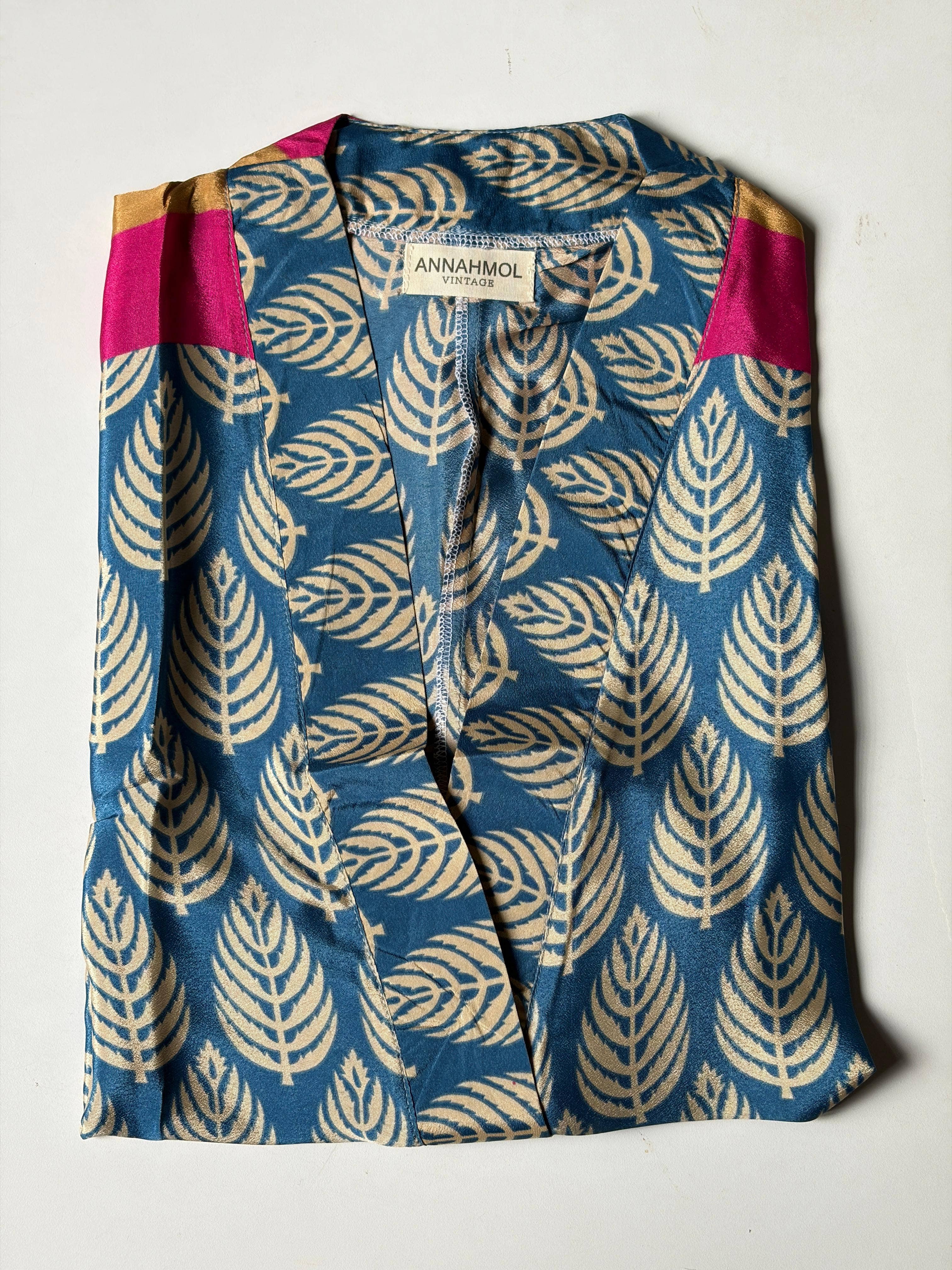 Annahmol - Wholesale Blouse - Women's - Vintage Silk Kimono Top: Free Size: BEST SELLER : OOAK19