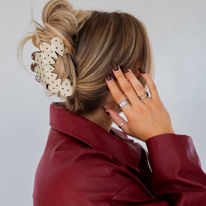 KAXI - Wholesale Hair Clip - Women's - BROWN & CREAM PETAL ARCH CLAW5