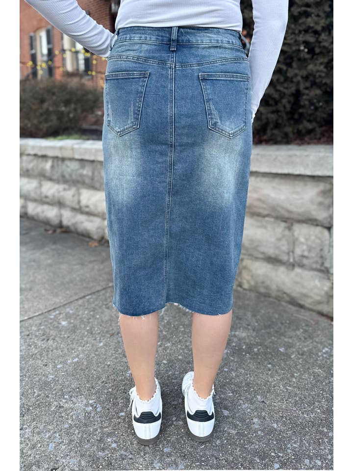 Jupe De Abby - Wholesale Skirt - Women's - The Raelynn Denim Skirt in Vintage4