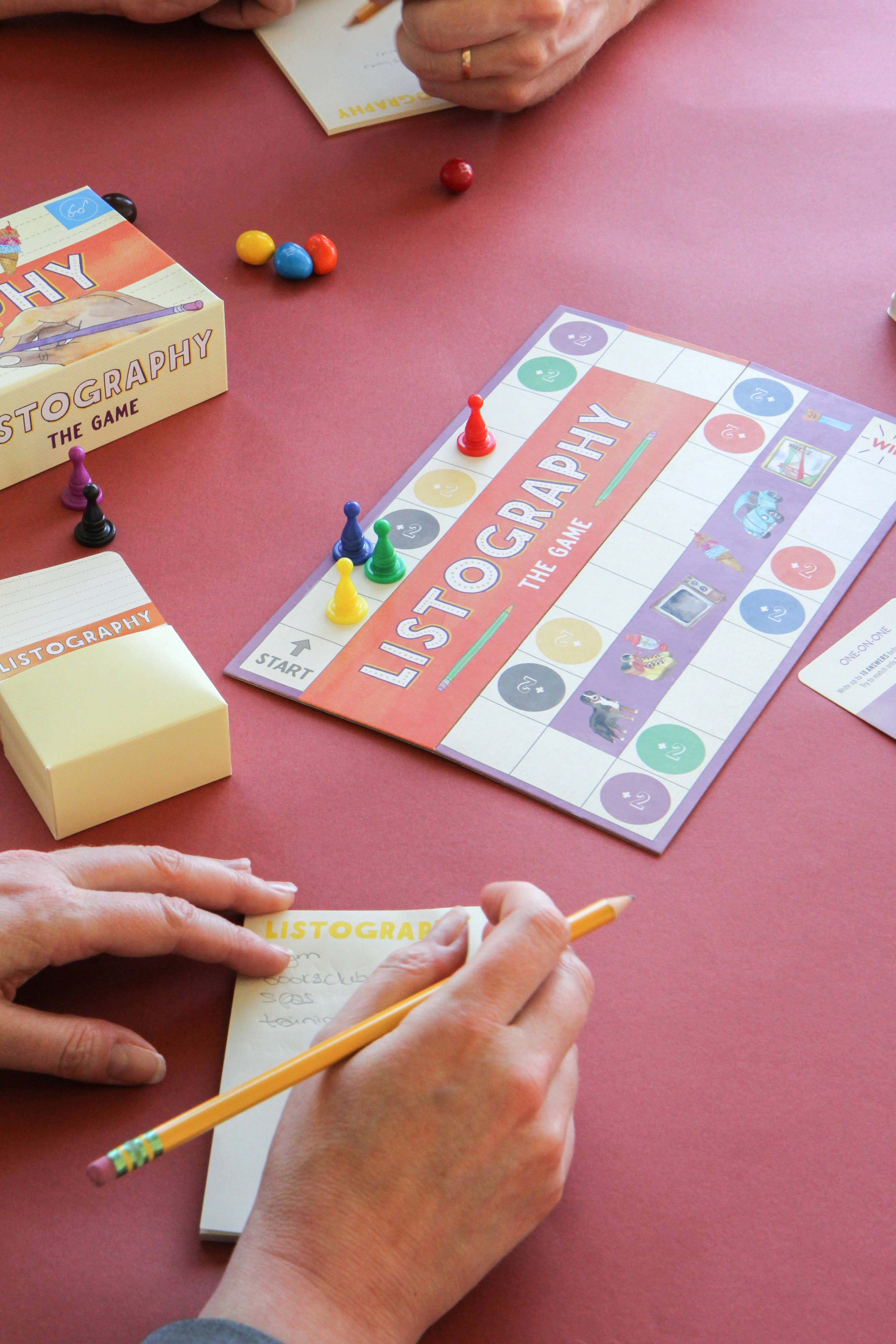 Chronicle Books - Wholesale Board Game - Listography2