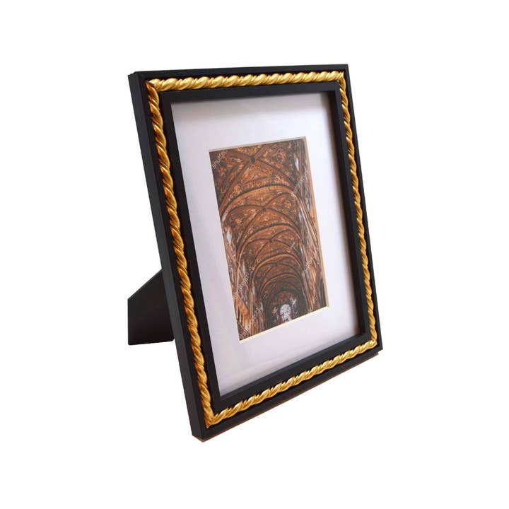 Concepts In Time - Wholesale Picture frame - Concepts 80 Matted MDF Frame – Rope Trimmed Charm0