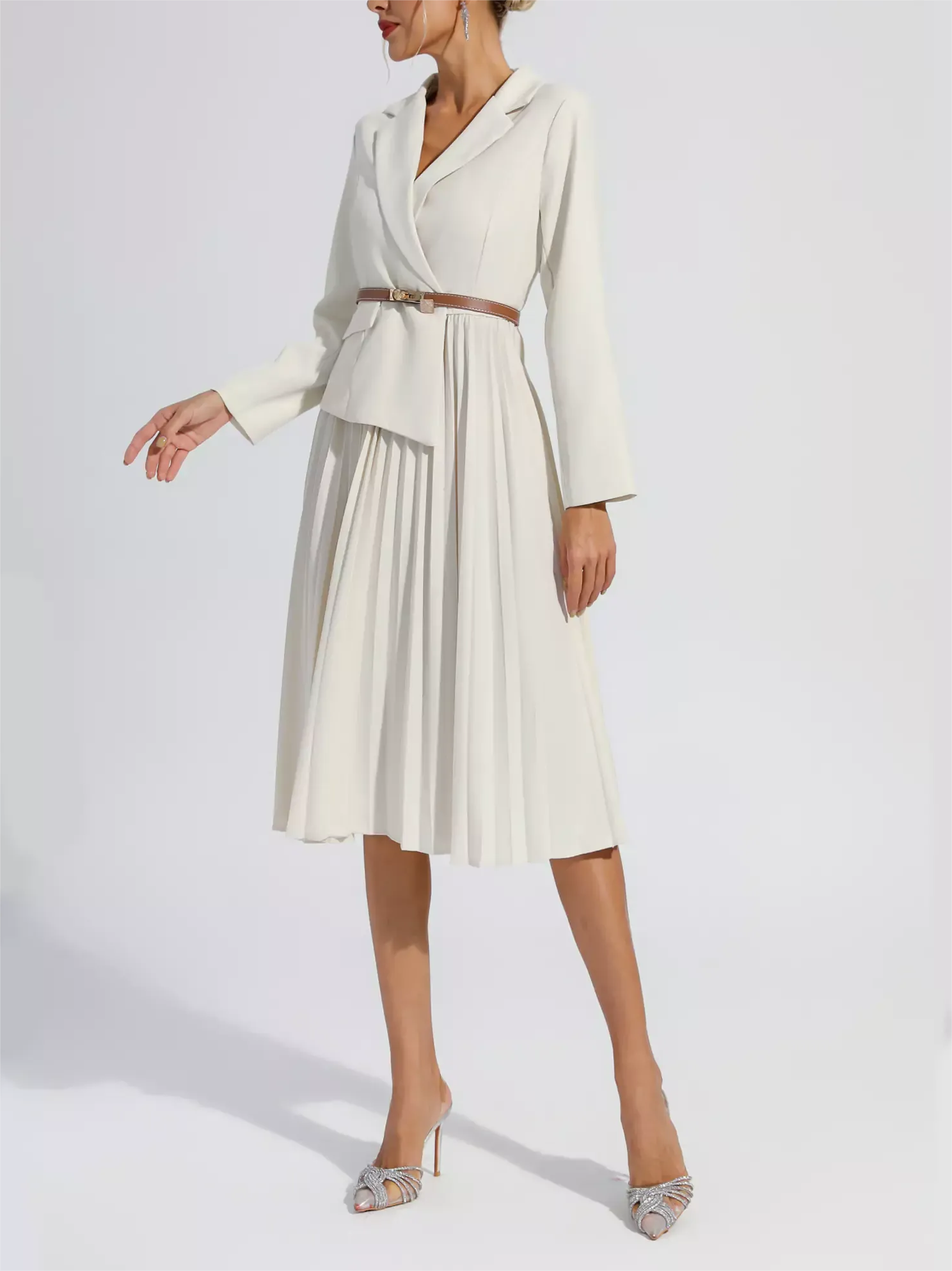 Productseeker - Wholesale Jurk - Dames - Dames blazerjurk met geplooide rok en leren riem12