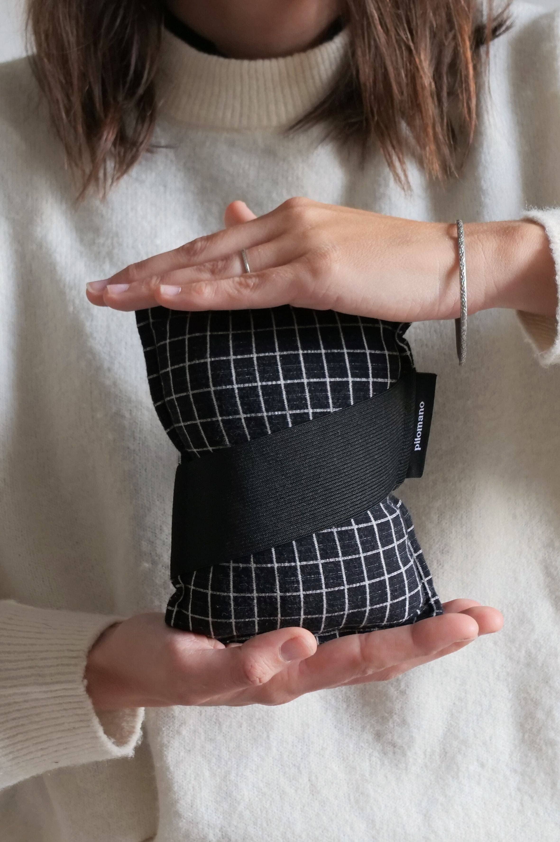 pilomano - Wholesale Decoratief kussen - Square Noir-print5