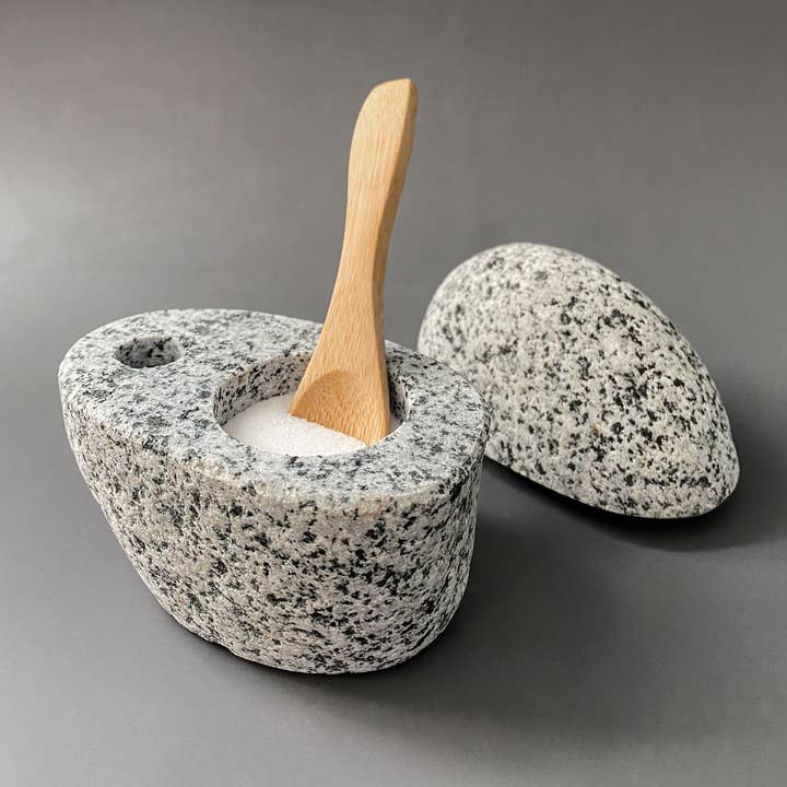 Funky Rock Designs - Wholesale Salt Mill - Stone Salt Cellar2