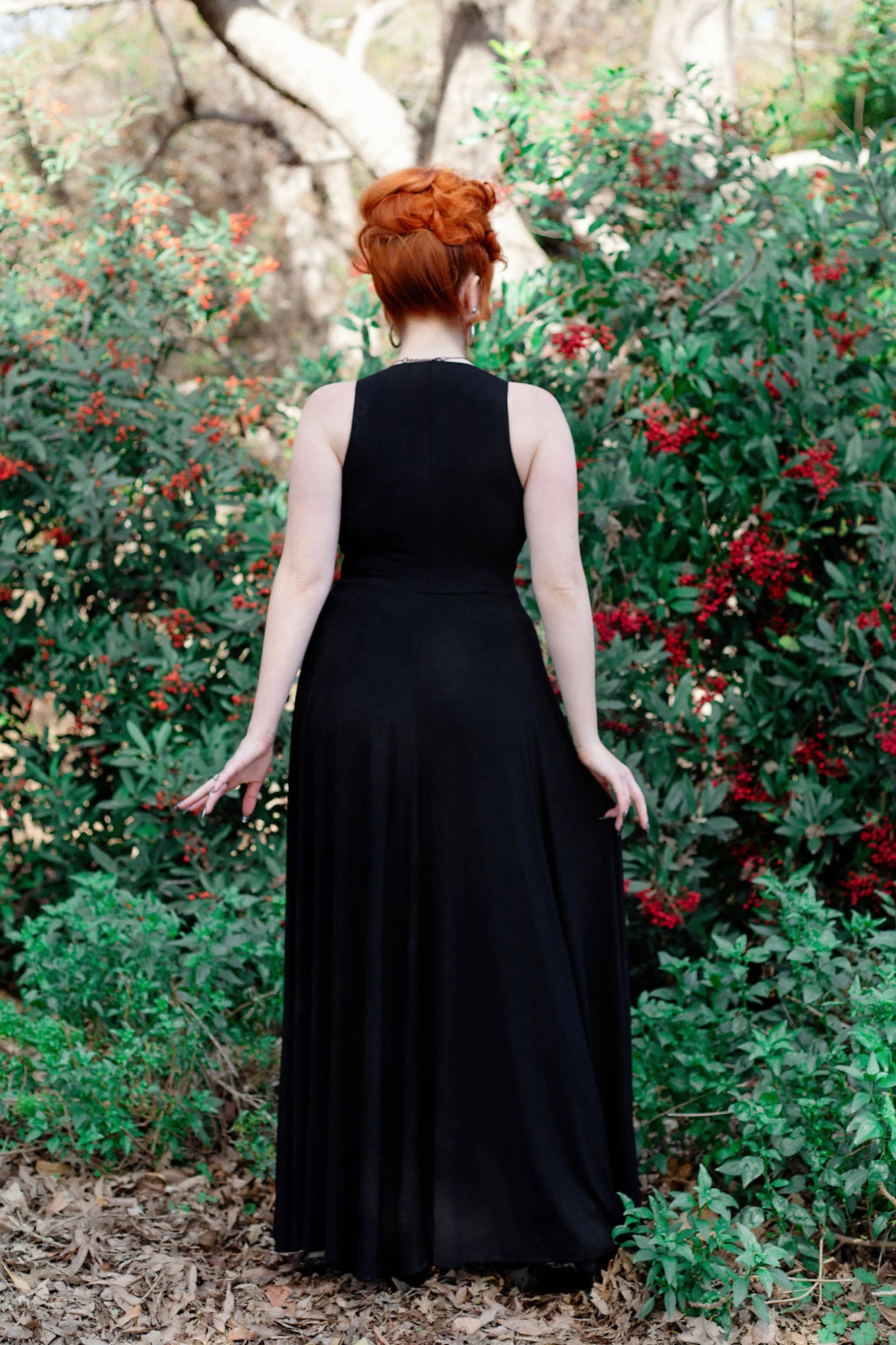 Weasel Wear - Vendita all'ingrosso Abito da sera - Donna - Maxi Abito a Rete Notte Stellata - Abito in Jersey Elasticizzato Nero con Pannelli in Rete Celestiale (Edizione Witchlight)4