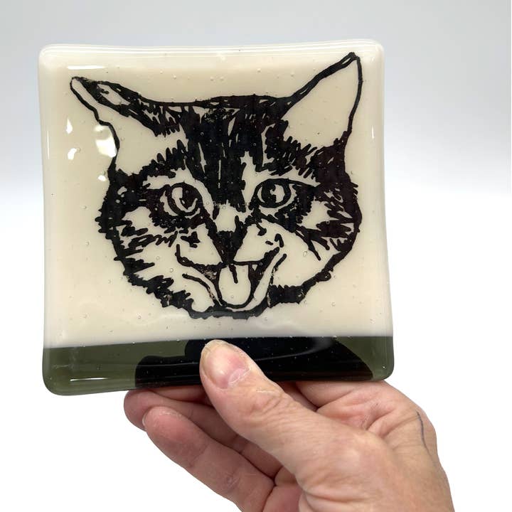 Kitty Fused Glass 4.5" Catch-all Dish for wholesale by Kiku Handmade | Contemporary Fused Glass Home Goods