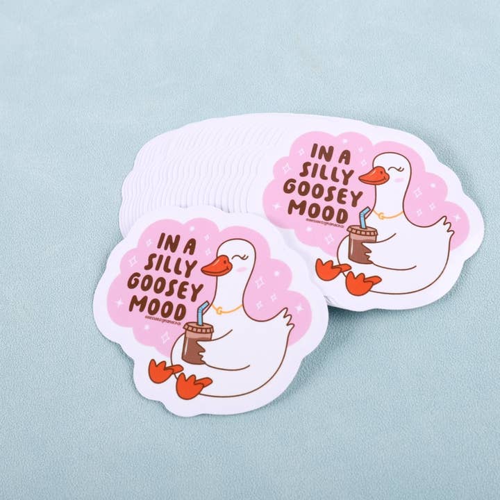 Desi design and chai – Engroshandel Klistermærke – I en fjollet gåsetilstand vinylklistermærke