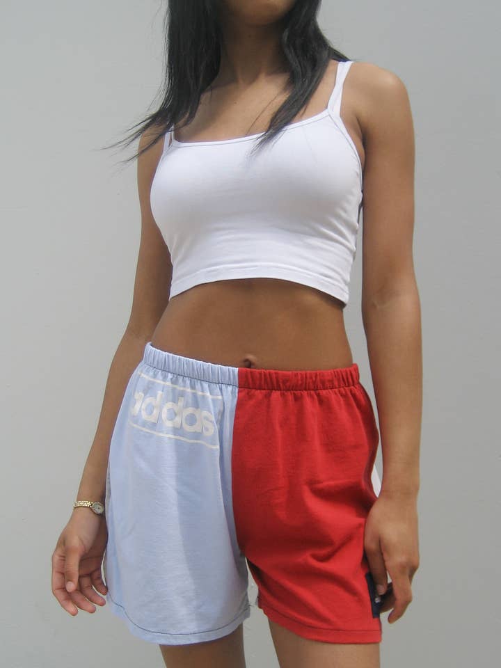 Sportsmærket stykket kort bundt for engroshandel hos American Recycled Clothing