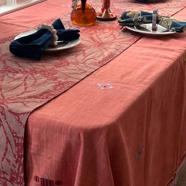 Ichcha - Wholesale Tablecloth - Pink Handwoven Organic Cotton Tablecloth | Indian Summer