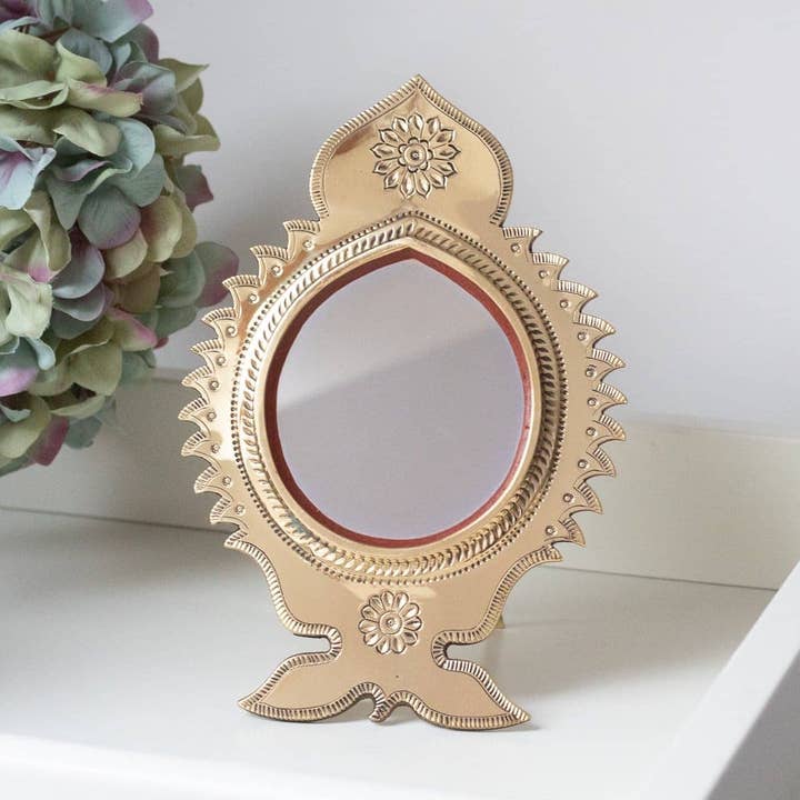 Soporte trasero Aranmula Kannadi para venta al por mayor de Mytri Designs