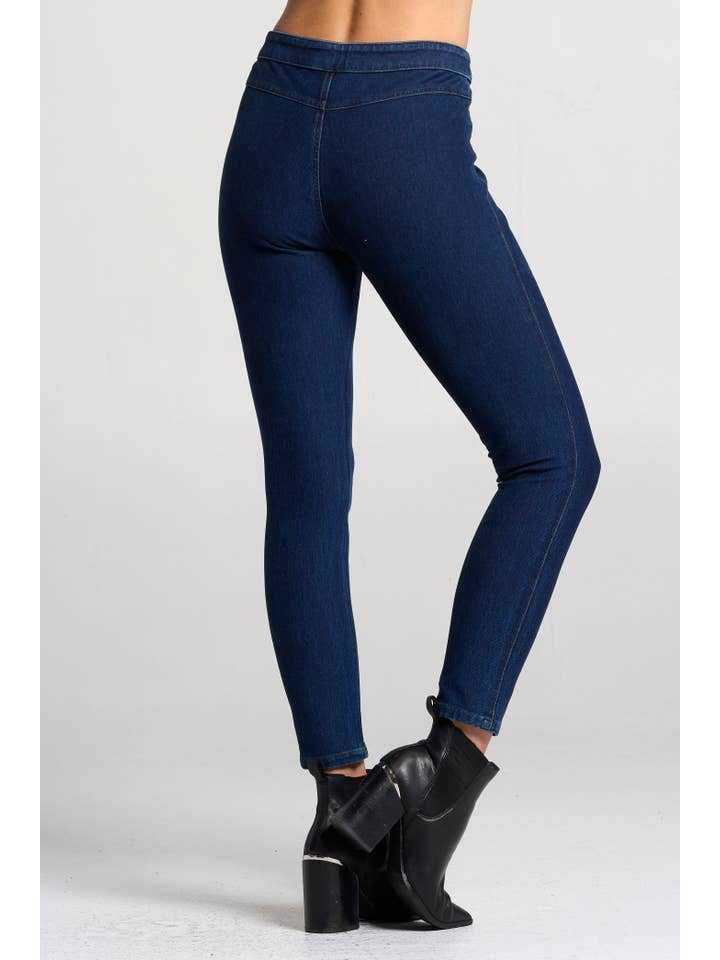 Focus Fashion - Wholesale Fashion Leggings - Women's - Pull-on skinny Stretchy Knit Denim Legging - FC101