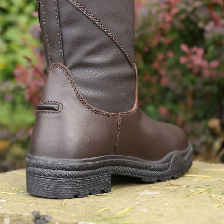 Brown WB132 Longridge Adults Country Boot for wholesale on Faire4