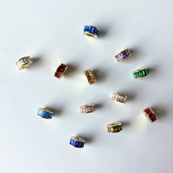 Charms de naissance coulissants pour la vente par The Sis Kiss