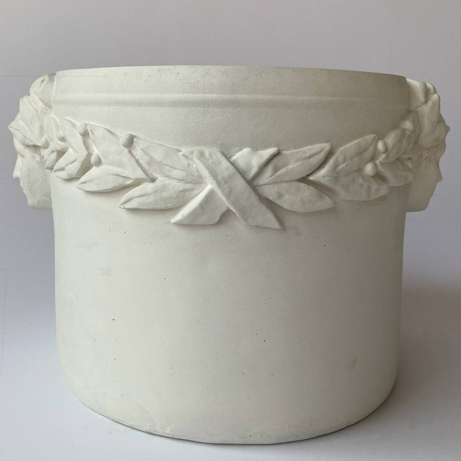 House Parts, Inc. - Wholesale Plant Pot - Laurel Leaves Planter4