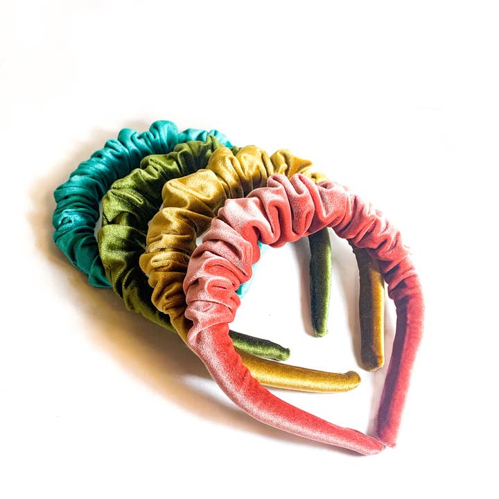 Iris Atelier – wholesale Fashion headband – women's – Ruffle Velvet Headband