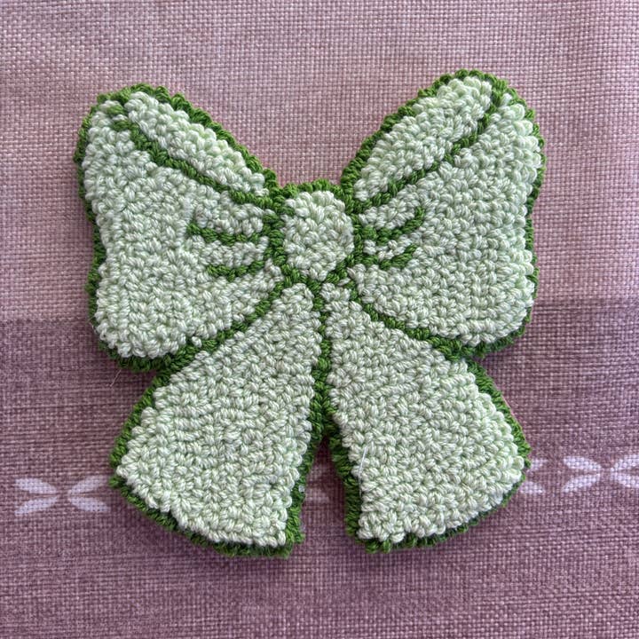 Honey Punches – Großhandel Untersetzer – Stanznadel-Tassenuntersetzer, Erdbeer-Schmetterling, Untersetzer2