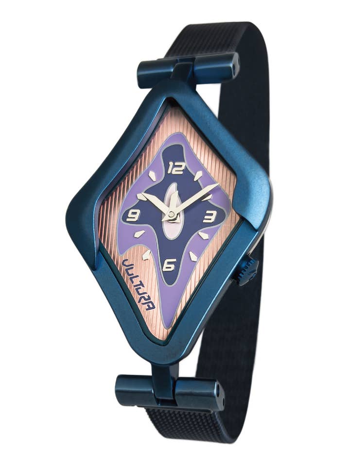 Avvoltoio Halcyon per la vendita all'ingrosso da parte di NEPTO