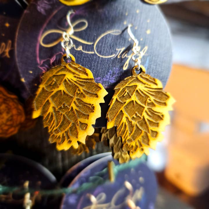 Earrings | Pinecones for wholesale by Luna Craft