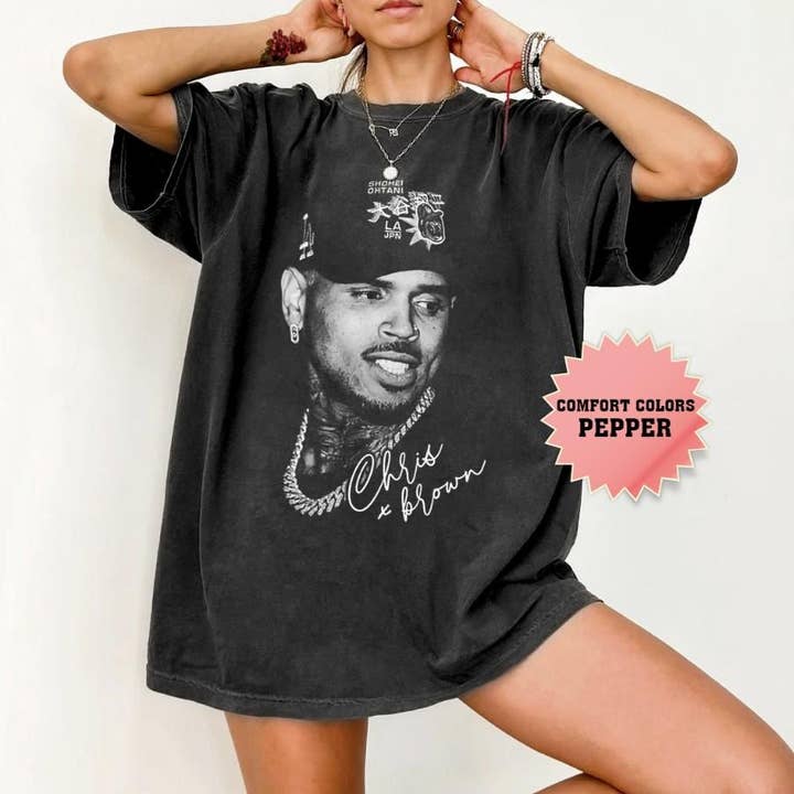 Chris Brown Vintage Concert Music Tee 2025 for wholesale by TheKingShirt