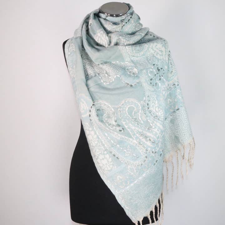 Jennifer gekochter Wollschal Wrap für den Großhandel von Tivello