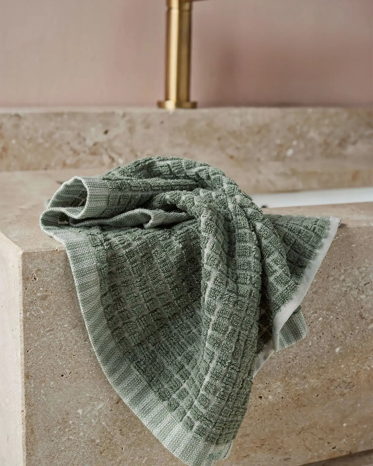 Onsen - Wholesale Hand Towel - Sculpted Terry Hand Towel Set1