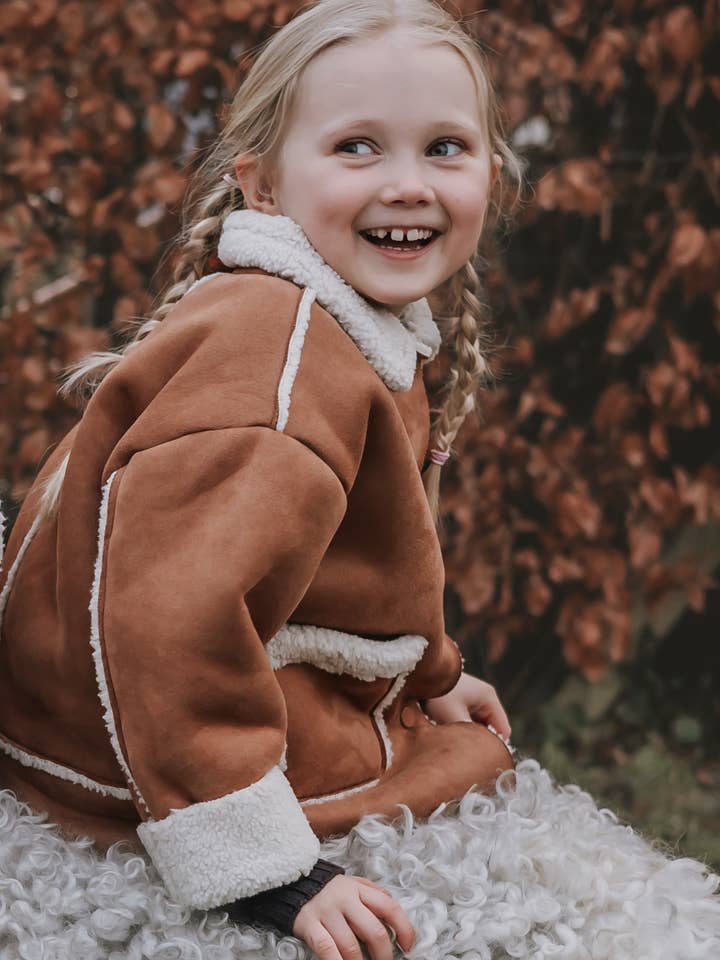 Annie & Charles - Wholesale Jacket - Kids - Annie & Charles® kids sheepskin jacket