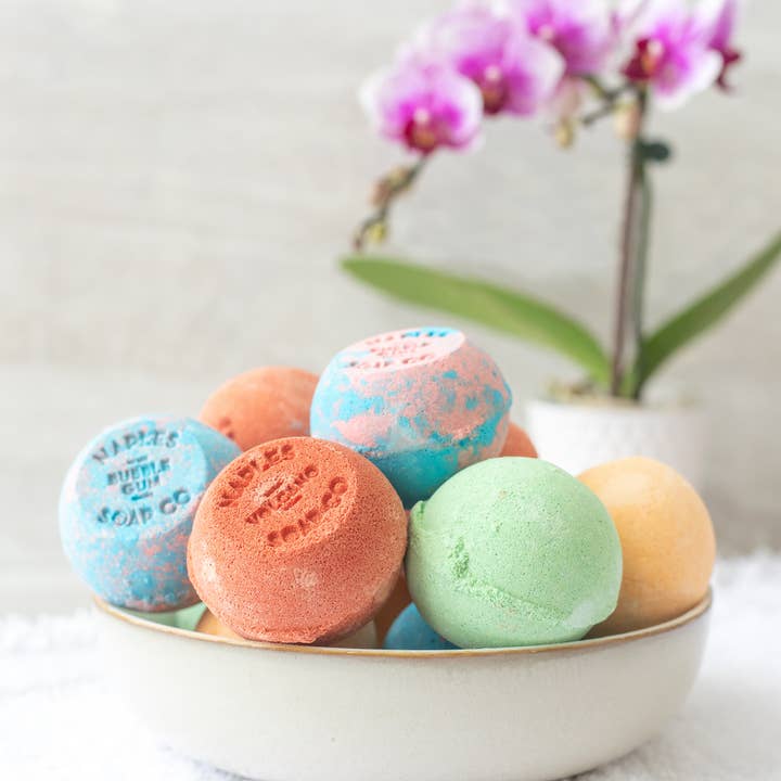 Naples Soap Company - Wholesale Bath Bomb/Fizz - Coconut Lime Bath Bomb