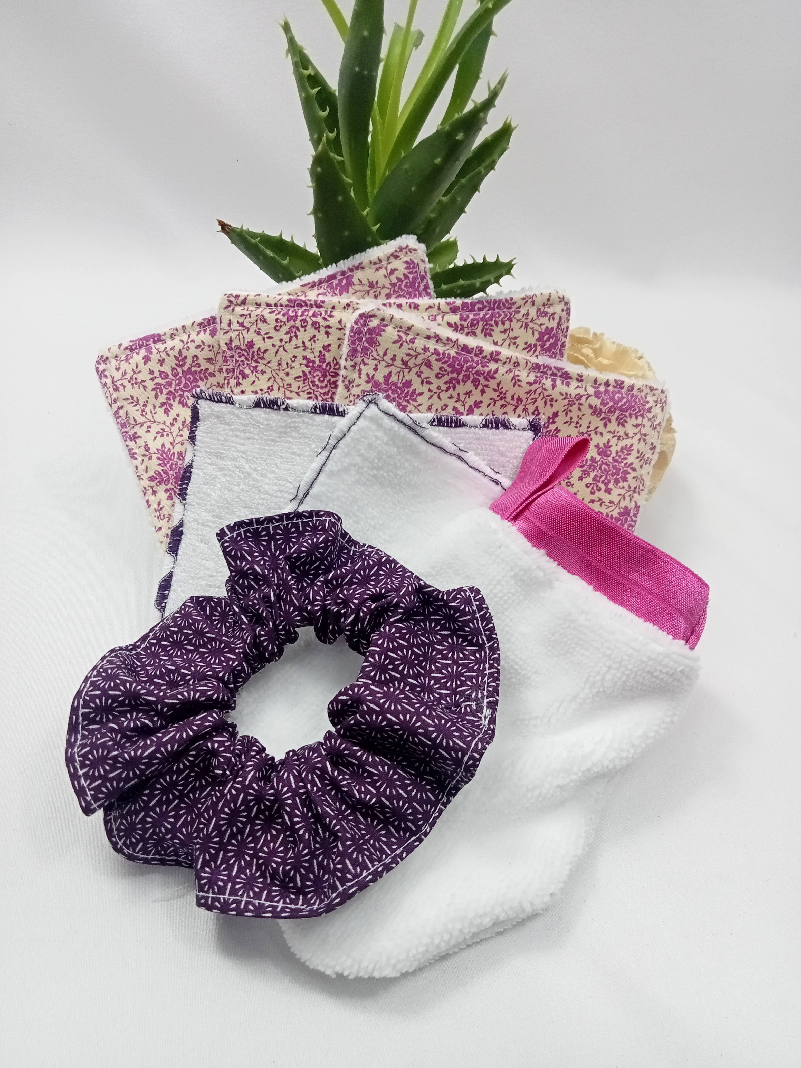 ZHENZHI - Wholesale Facial Care Set/Kit - Beauty gift box10