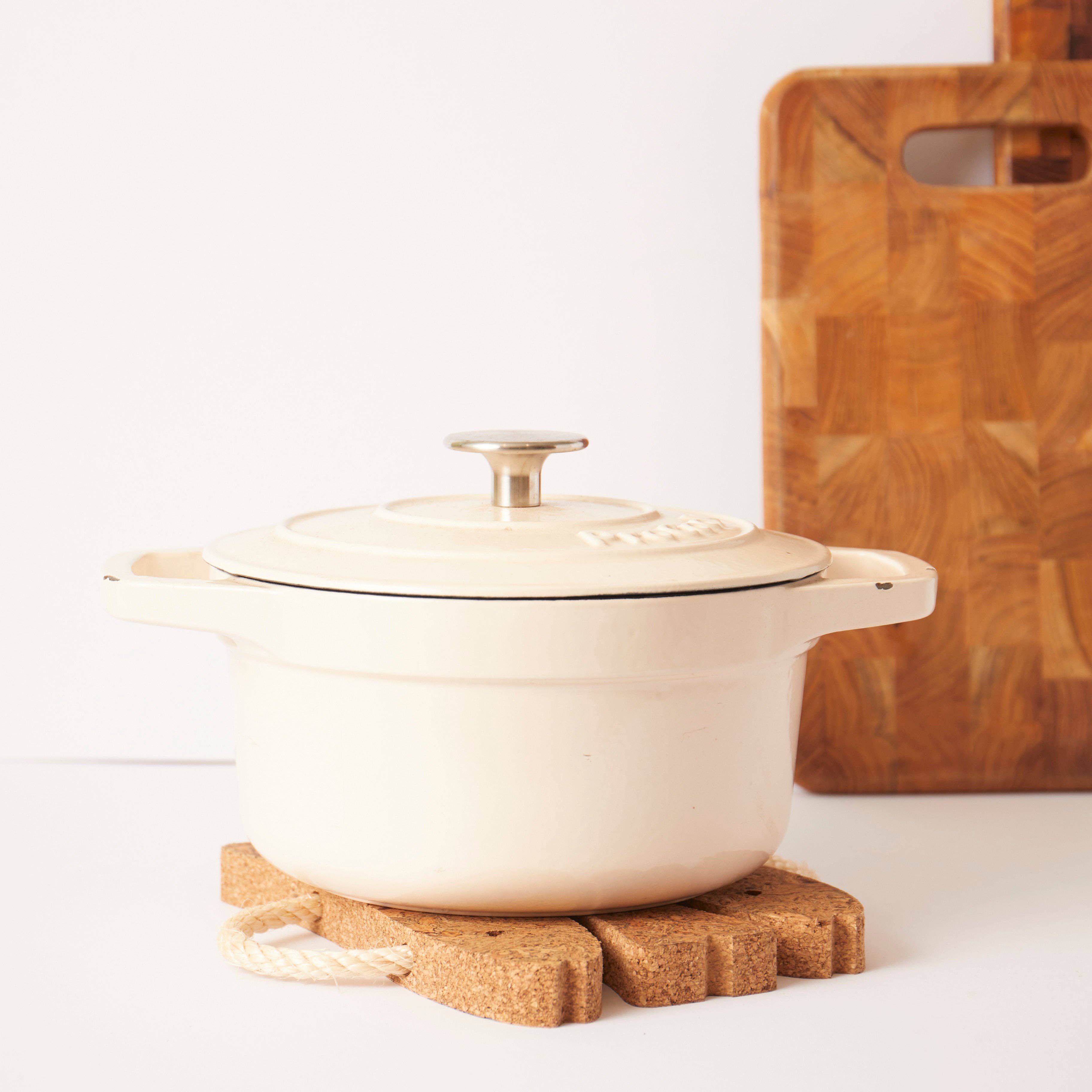 LIGA - Wholesale Trivet - Natural Cork 3 Fish Trivet2