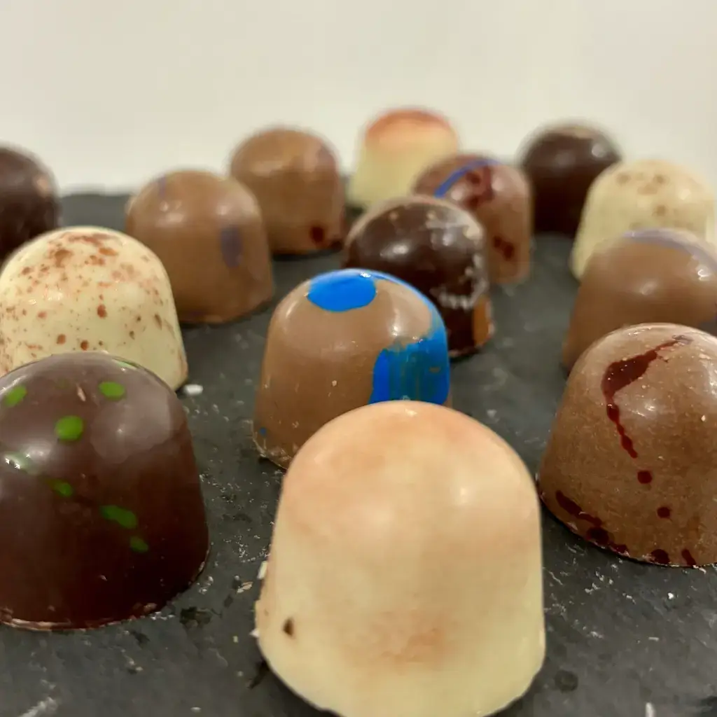 Les Douceurs de Louis - Vendita all'ingrosso Confezioni di cioccolatini - Scatola di cioccolatini ripieni assortiti1