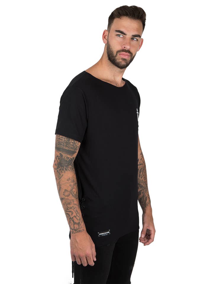 UNRELEASED - Wholesale T-Shirt - Men's - SIDES OPENING T-SHIRT BLACK3