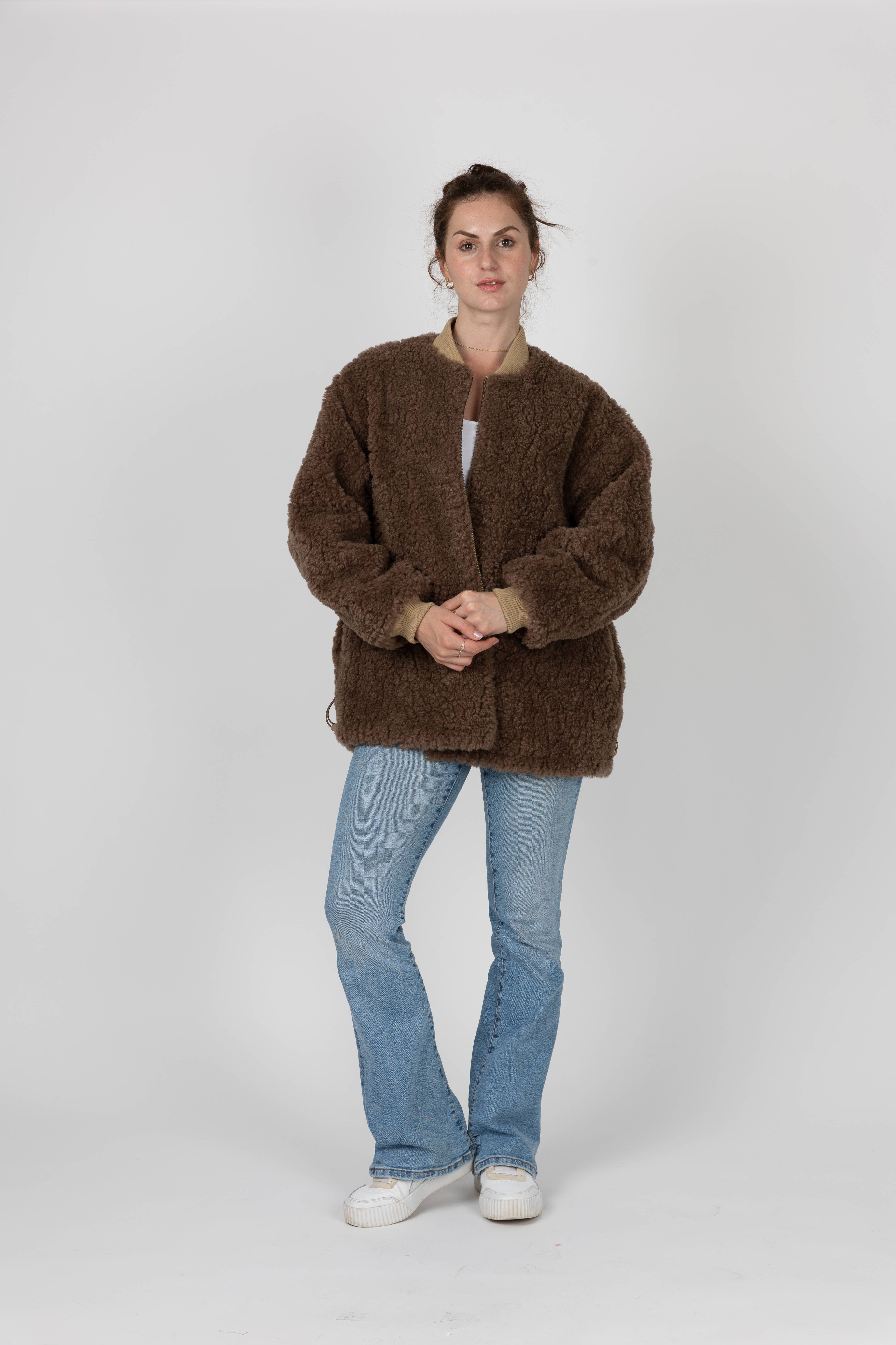 KZELL PARIS – Großhandel Jacke – Damen – WENDBARE BOMBERJACKE MIT KUNSTSCHAFSFELL3