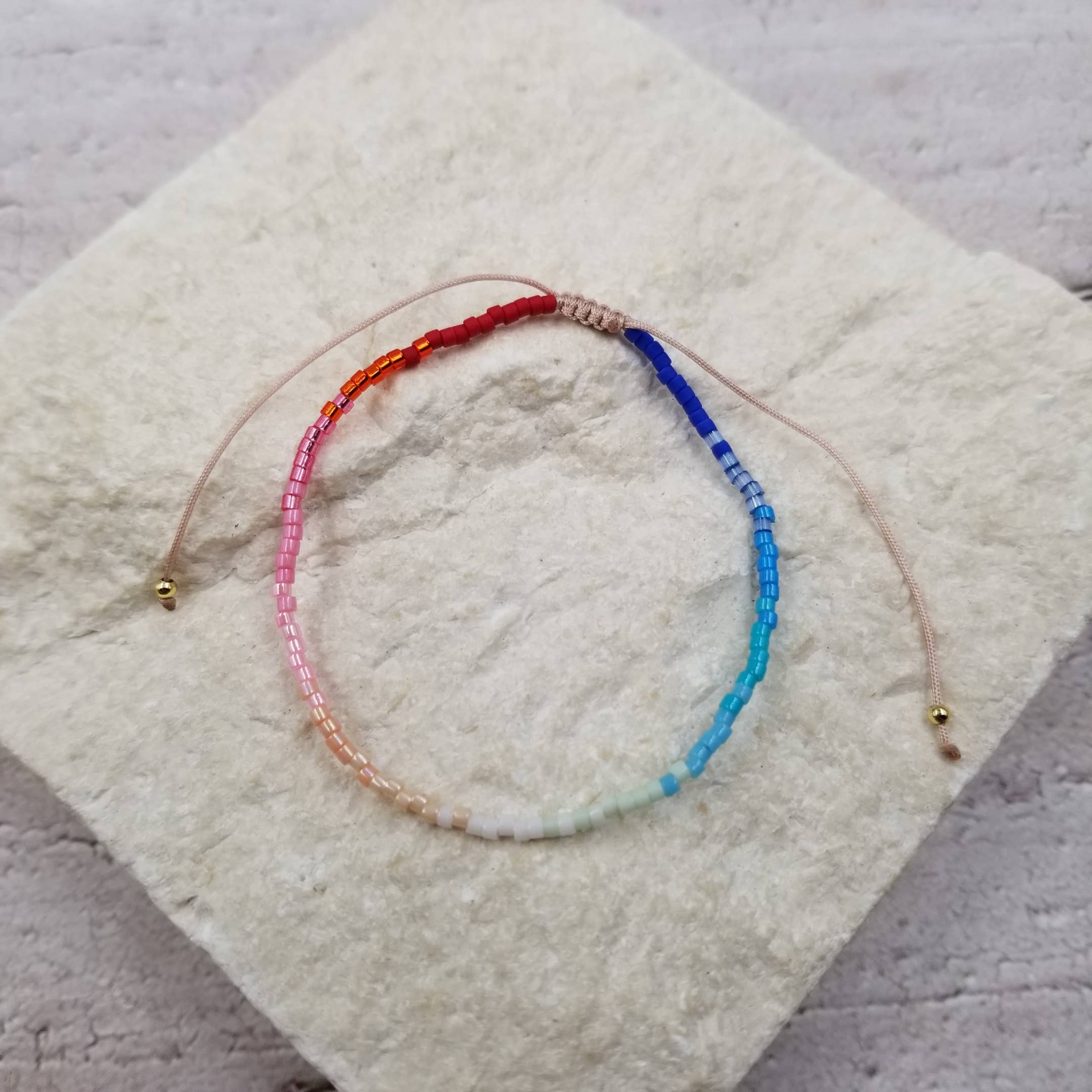 Treasure Wholesale – Pulseira de missangas por atacado – Pulseira de Amizade de Dopamina com Missangas MIiyuki Feita à Mão2