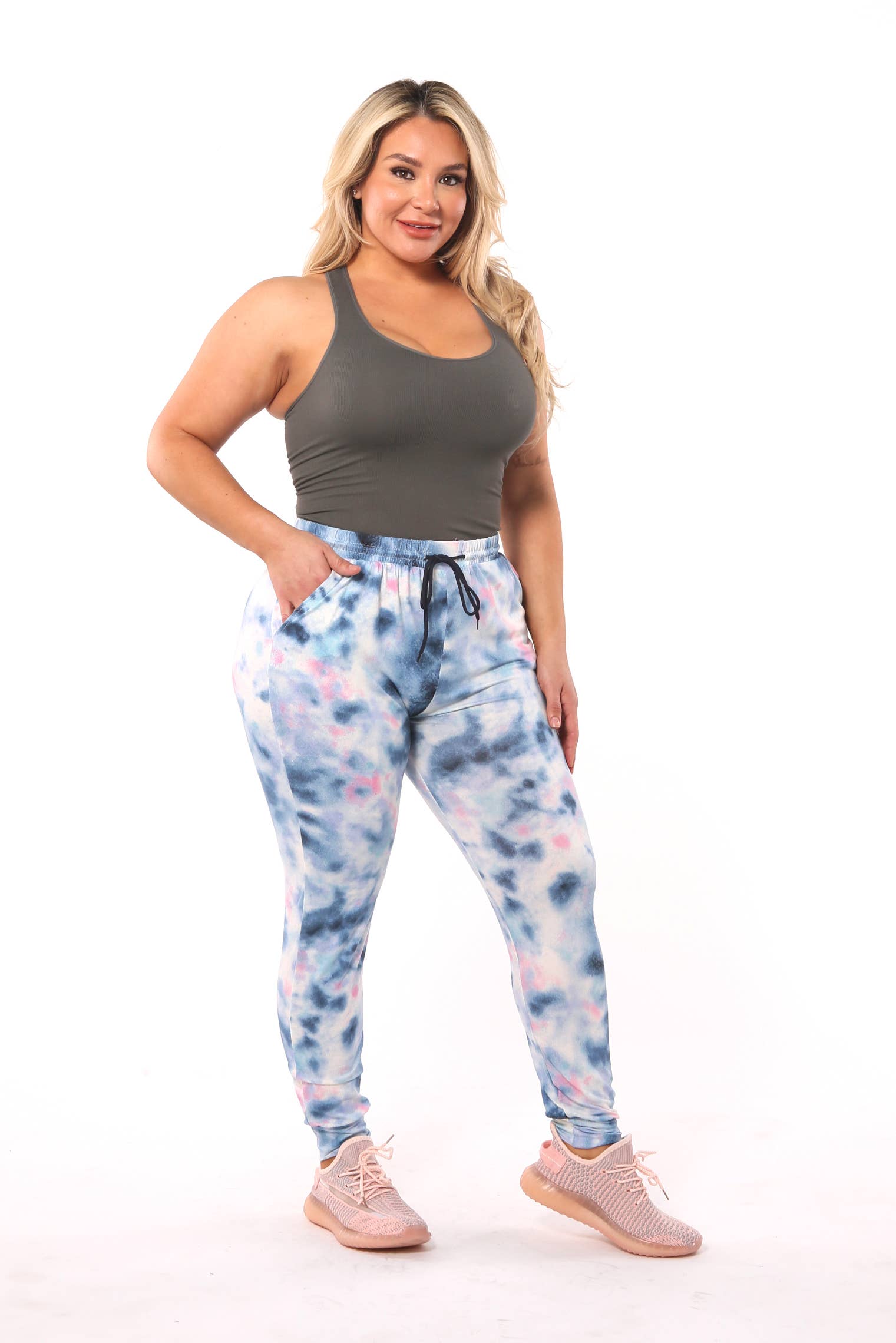 REDFINCH APPAREL INC - Wholesale Athletic Sweatpants/Joggers - Women's - Womens Plus Size Soft Brushed Joggers Sweatpants5