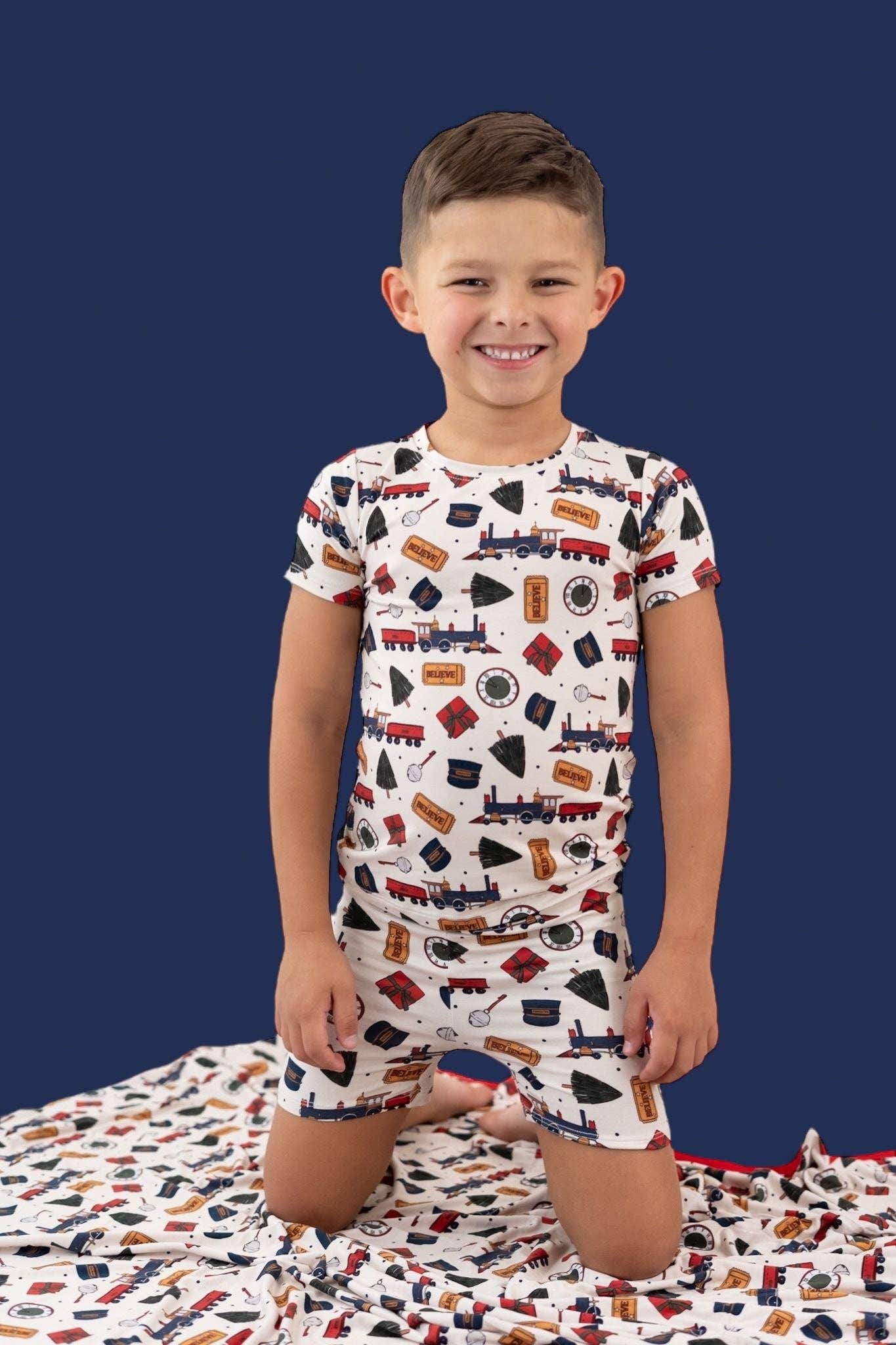 Dream Big Little Co. – Engroshandel Pyjamasæt - Børn – POLAR MAGIC EXPRESS DRØMME KORT SÆT3