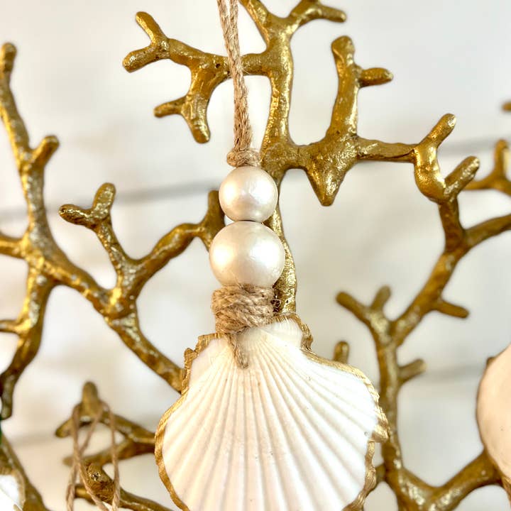The Gilded Shell - Wholesale Ornament - Hint of Pearl Ornament - Single1