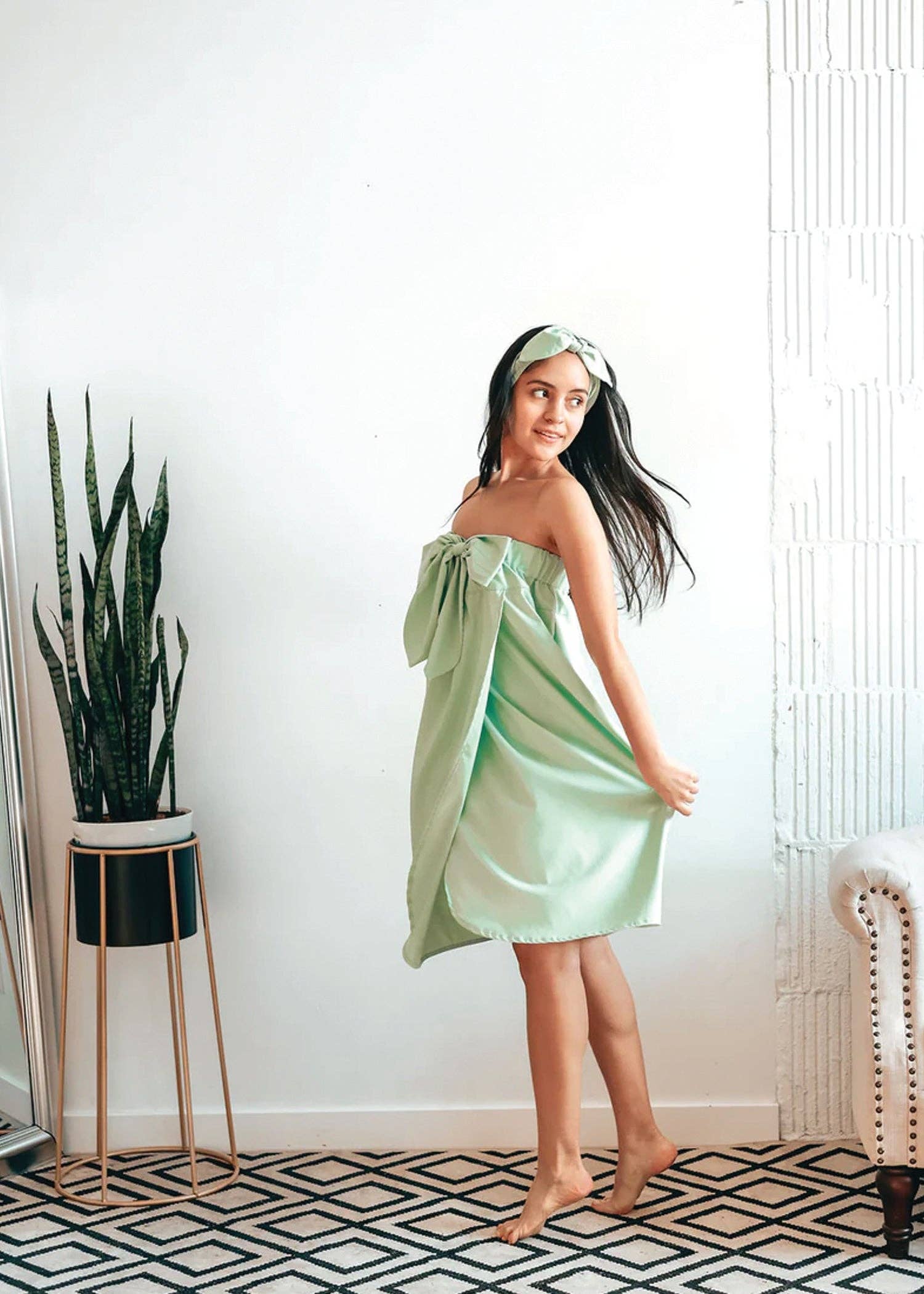 SpaStar - Wholesale Robe - Women's - The Get Ready Wrap®3