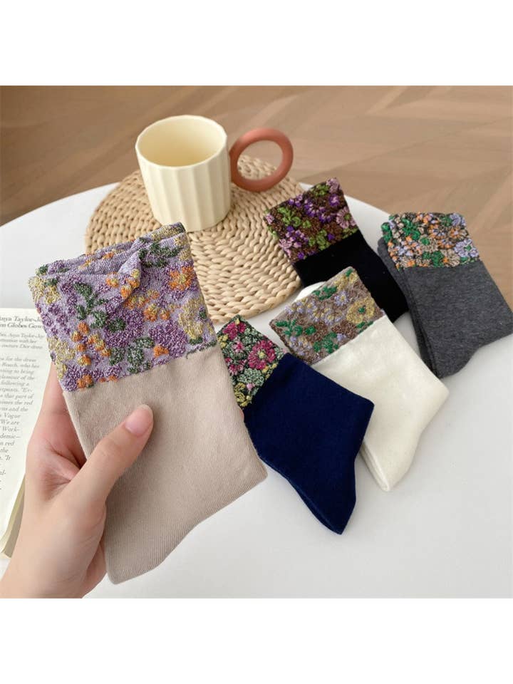 Rufia - Vintage Floral Jacquard Cuff Socks for wholesale by Funkyrel® Atzbranding Limited
