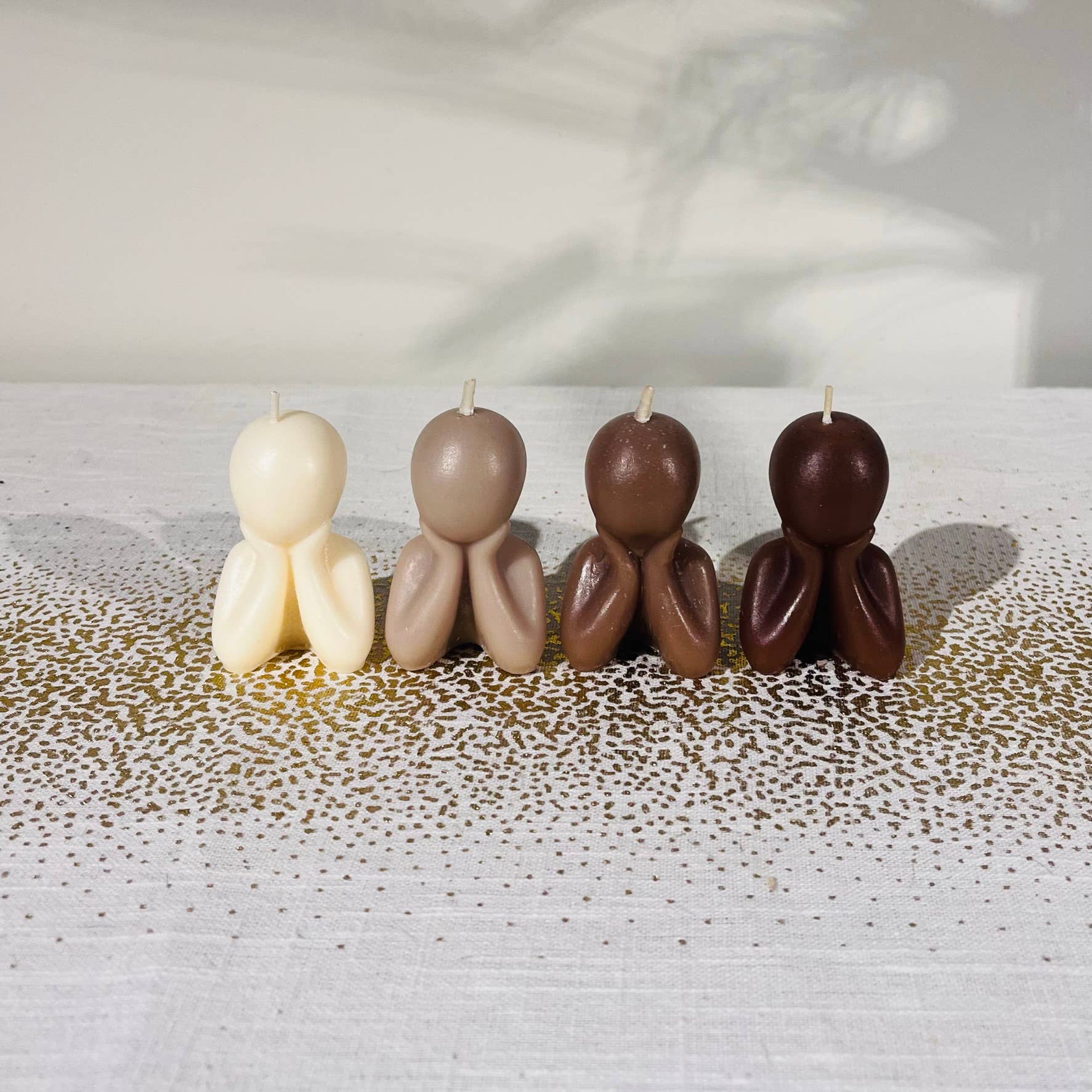 .AVPV. Studio - Wholesale Novelty Candle - The Little Dreamer / Thinker1