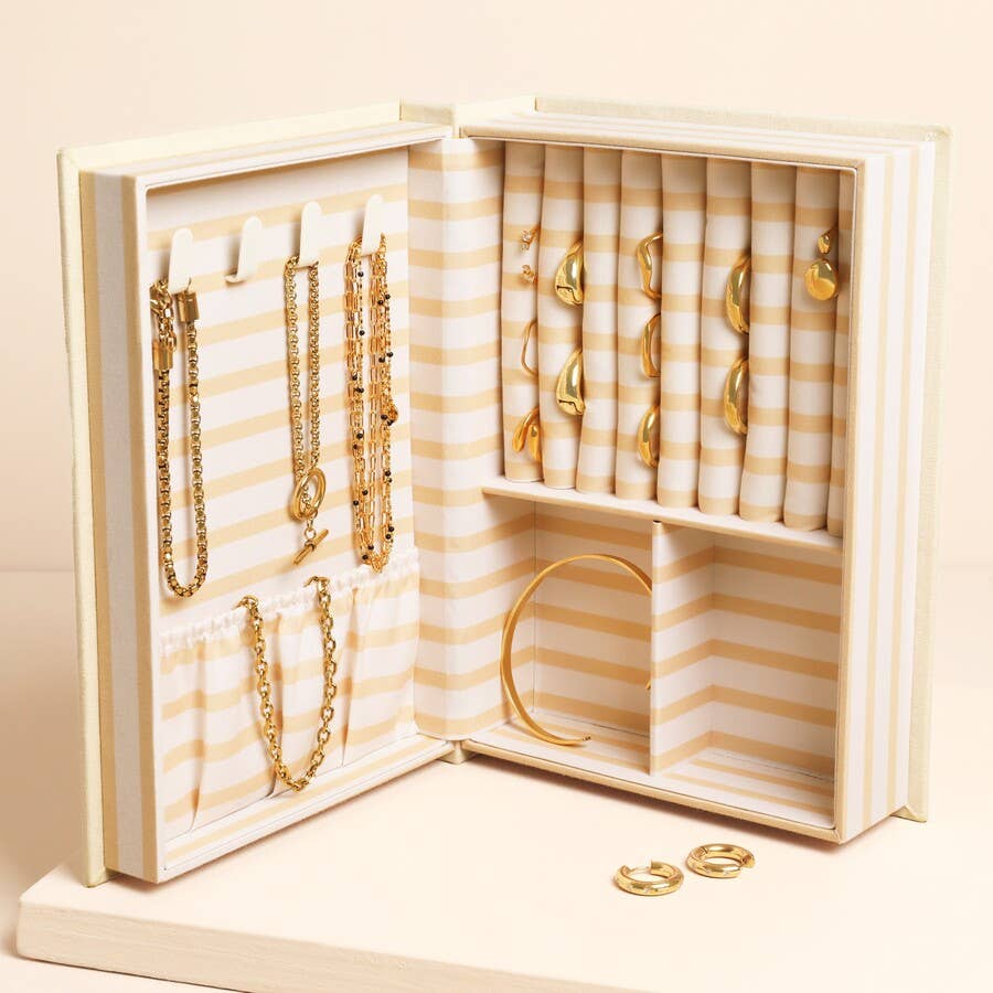 Lisa Angel – wholesale Jewellery box/organiser – Cream Little Book of Treasures Linen Jewellery Box1