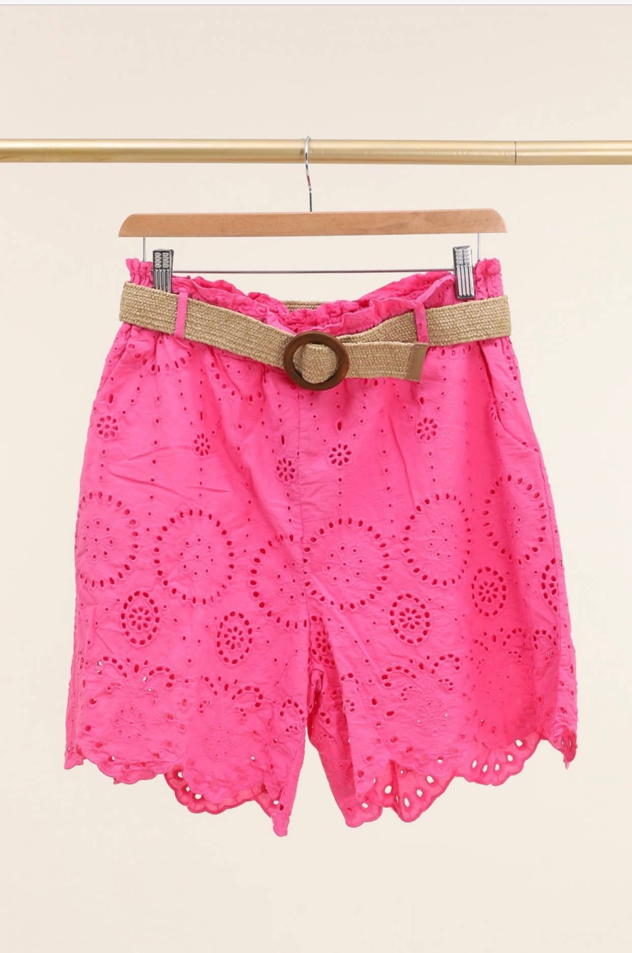 LÉA & LUC - Wholesale Shorts - Women's - Broderie anglaise shorts in 100% cotton REF. 25026