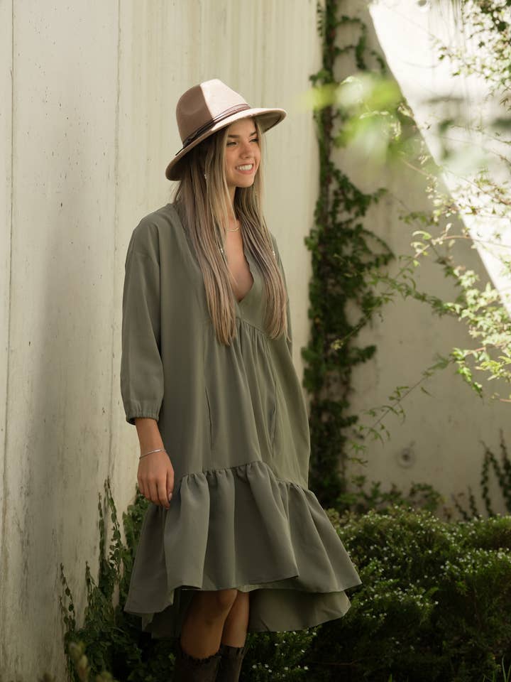 Asymmetrisches Stoffkleid für den Großhandel von BOHOME