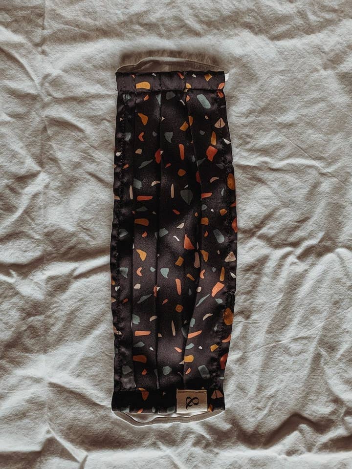 Mascarilla improvisada de grafito para adultos para venta al por mayor de frankie & lou organic wear