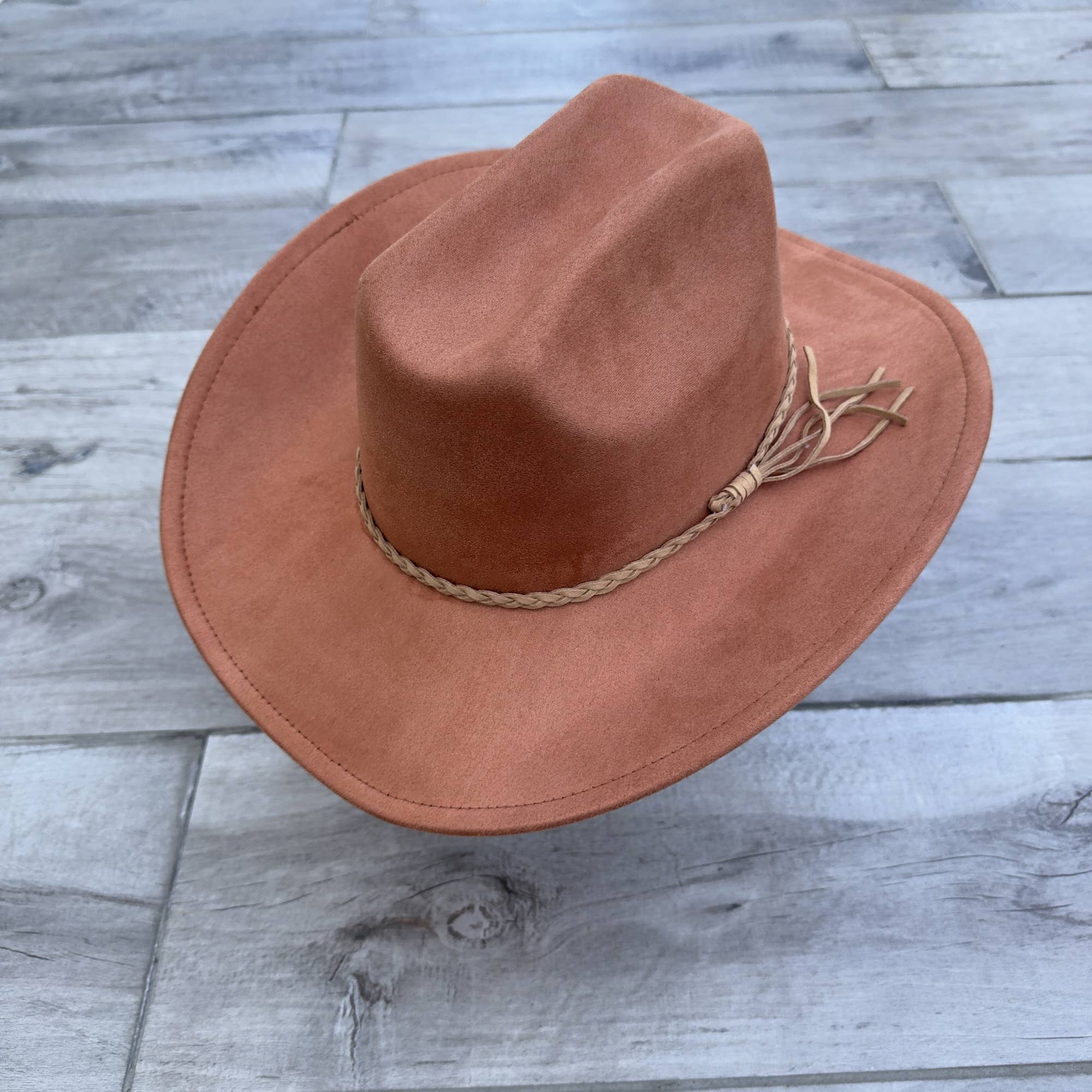 Queens INC - Wholesale Cowboy Hat - Women's - 🤠 Vegan Suede Cattleman Cowboy Hat W/ Suede Hat Band 5