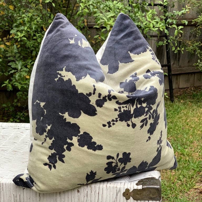 Glamthread - Wholesale Throw pillow cover - 100% Cotton Velvet Cushion Cover - Boho Luxe1