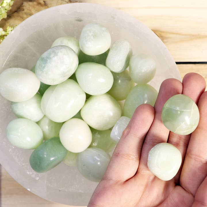 Natures Artifacts Inc - Wholesale Spiritual Stone/Crystal - 1 lb New Jade Tumbled Stones