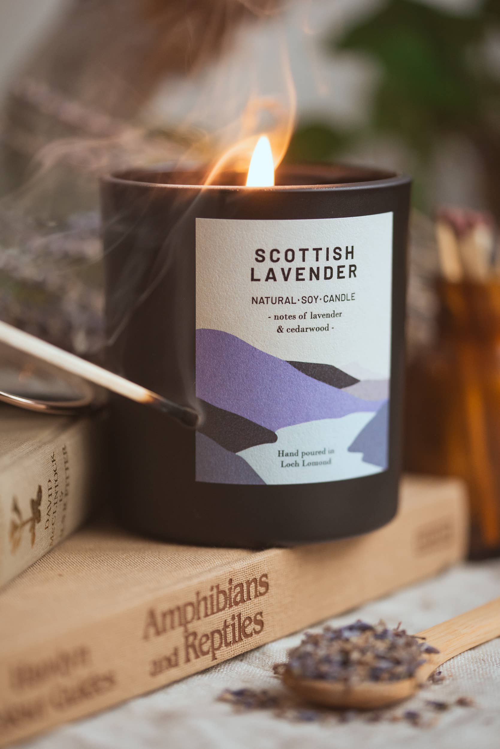 Ocoee House – Vela em jarro/copo por atacado – Vela Perfumada Orgânica Scottish Lavender | Ocoee House1