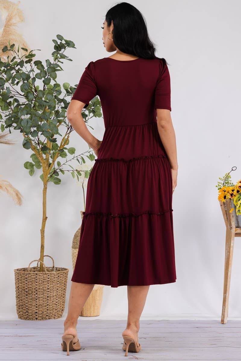 H&H Fashion Inc. – Großhandel Kleid – Damen – JR778X-S Plus Size Stufen-Midikleid mit quadratischem Ausschnitt7