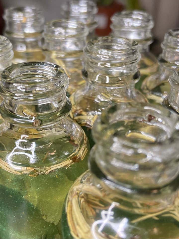 Oli rituali a marchio privato per la vendita all'ingrosso da parte di Truthe Skin & Soul